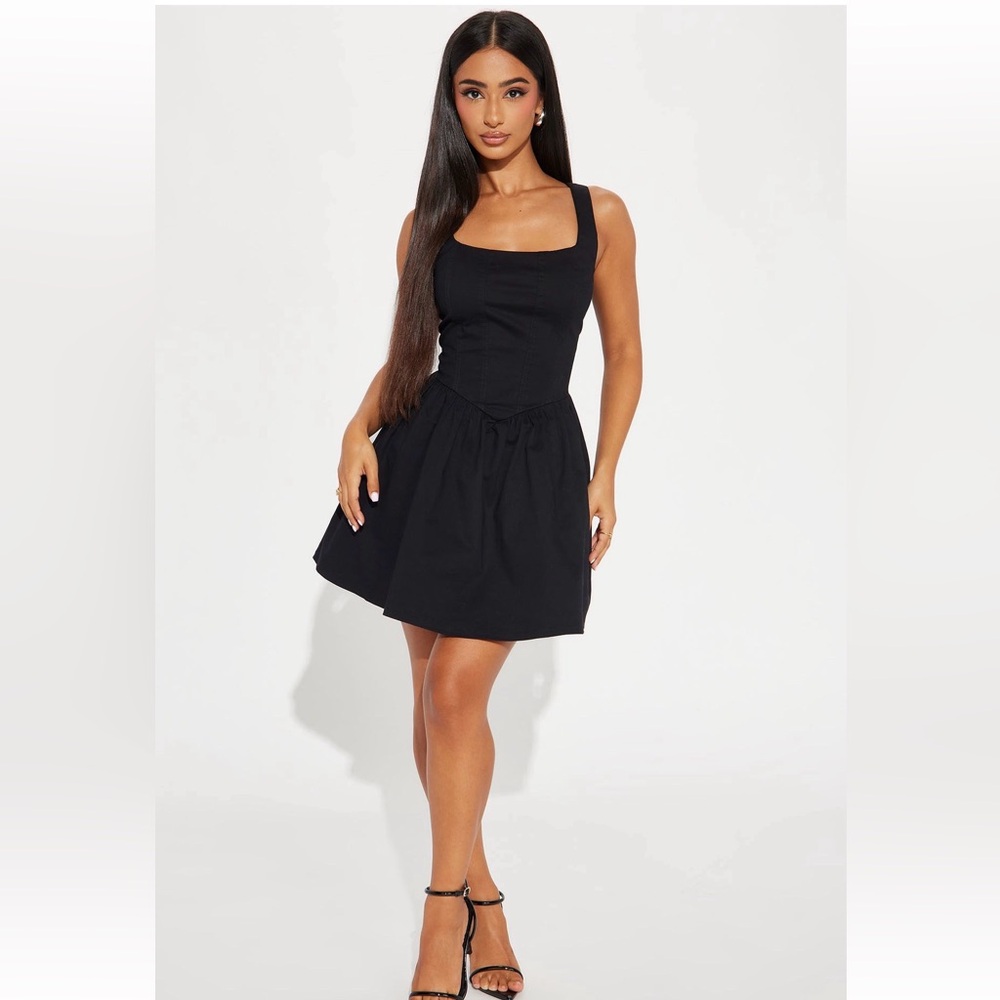 Fashion Nova Black Corset Mini Dress – Size M